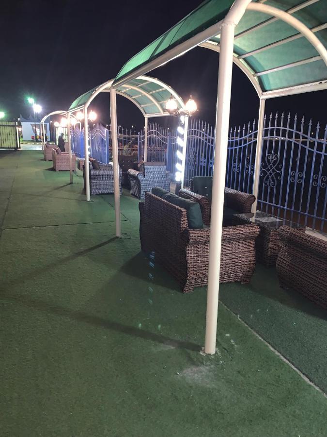 منتجع وشاليهات مورجان الشرق - للعائلات فقط - Dammam Exterior foto