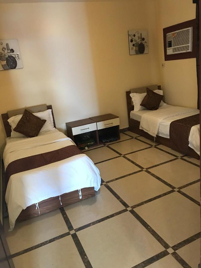 منتجع وشاليهات مورجان الشرق - للعائلات فقط - Dammam Exterior foto