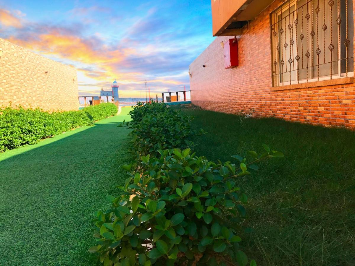منتجع وشاليهات مورجان الشرق - للعائلات فقط - Dammam Exterior foto